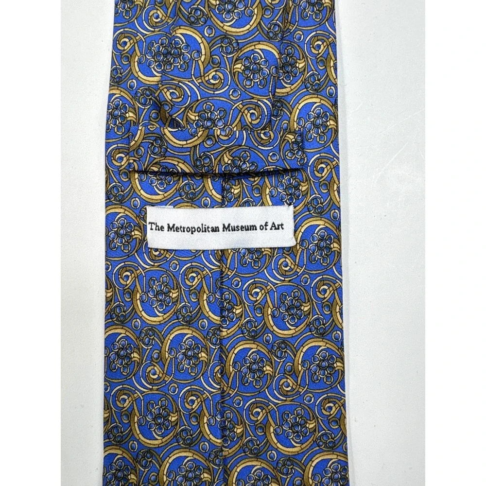 Metropolitan Museum of Art Silk Tie Blue Gold Art‎ Nouveau Scroll Floral